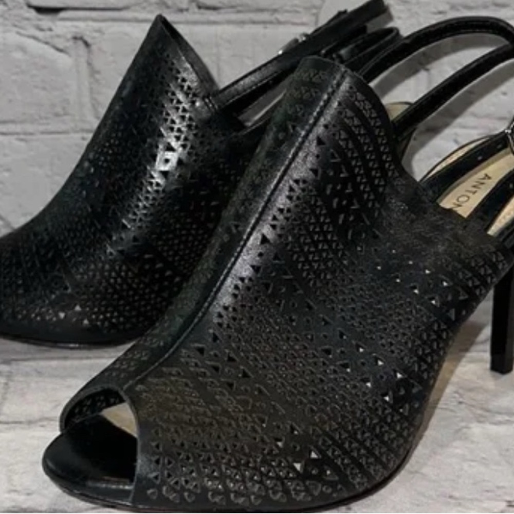 ANTONIO MELANI Black Cutout Slingback Heels